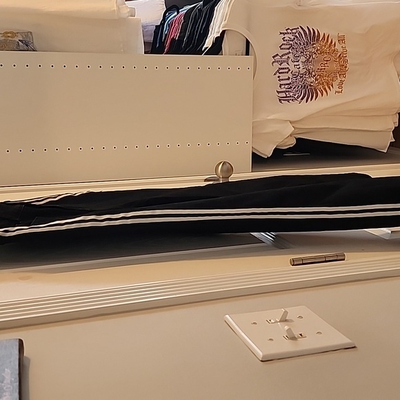 **Donated** Skinny jeans - Picture 2 of 8